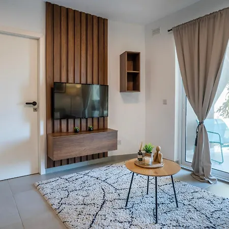 Premium 2br 2min Walk Heart Of St Julians