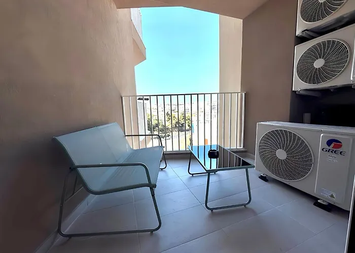 Lägenhet Premium 2br 2min Walk Heart Of St Julians *